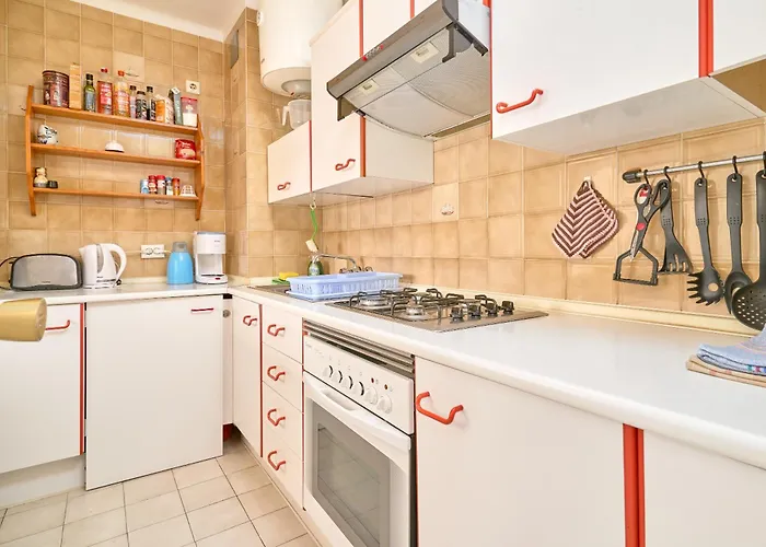 Albaida 2 6h * Nerja